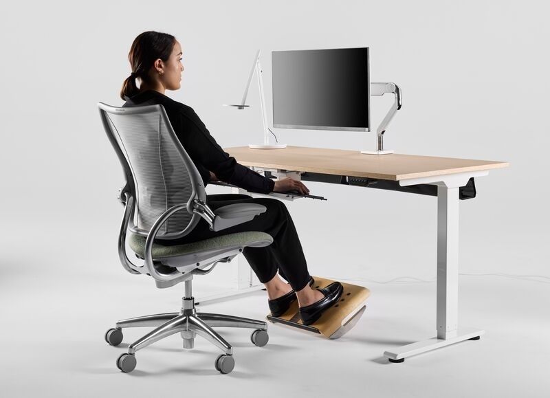 Så slipper du nackspärr och trötta axlar: Enkla ergonomiska knep för hemmakontoret